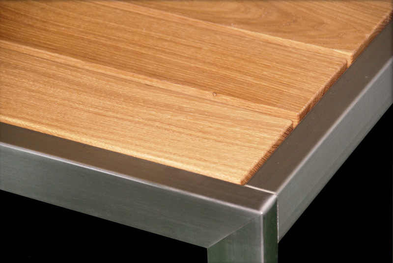 STEHTISCH KLEIN HÖHE 1100MM